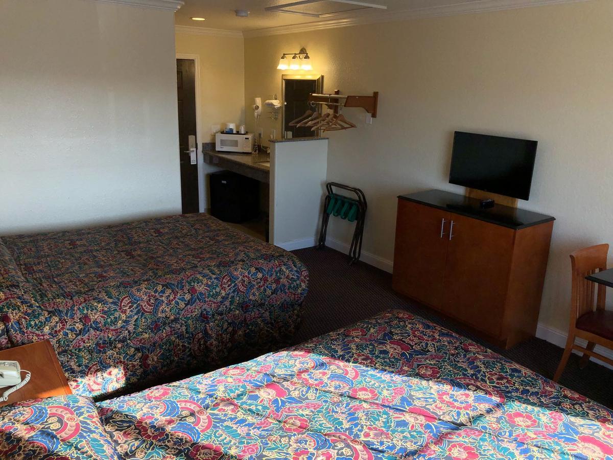 Thunderbird Motel Сисайд Экстерьер фото